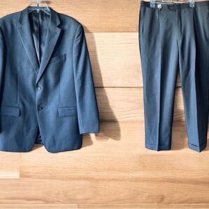 Tommy Hilfiger Wool Suit Blazer/Pants, Sz 43 Grey